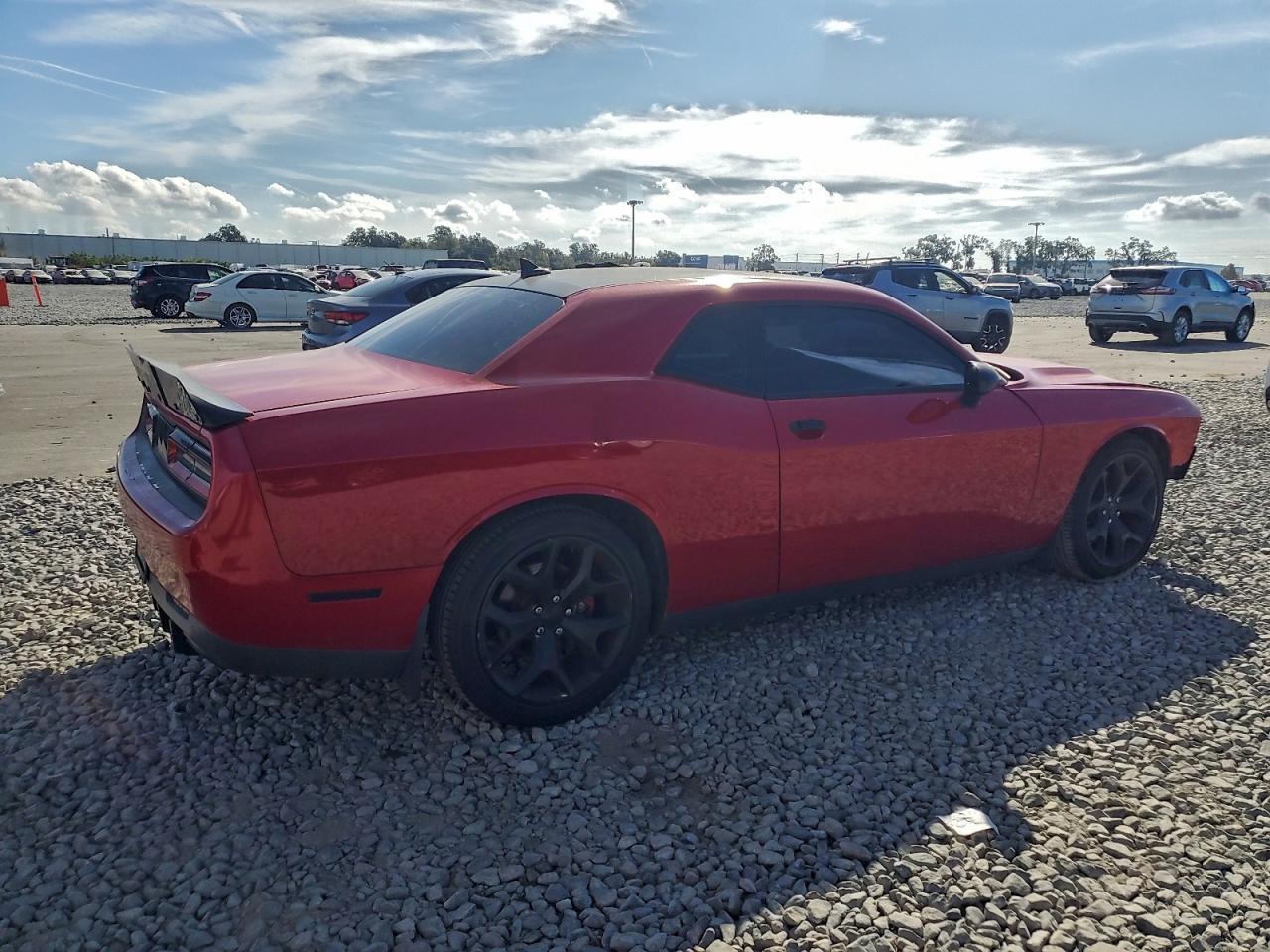2015 DODGE Challenger