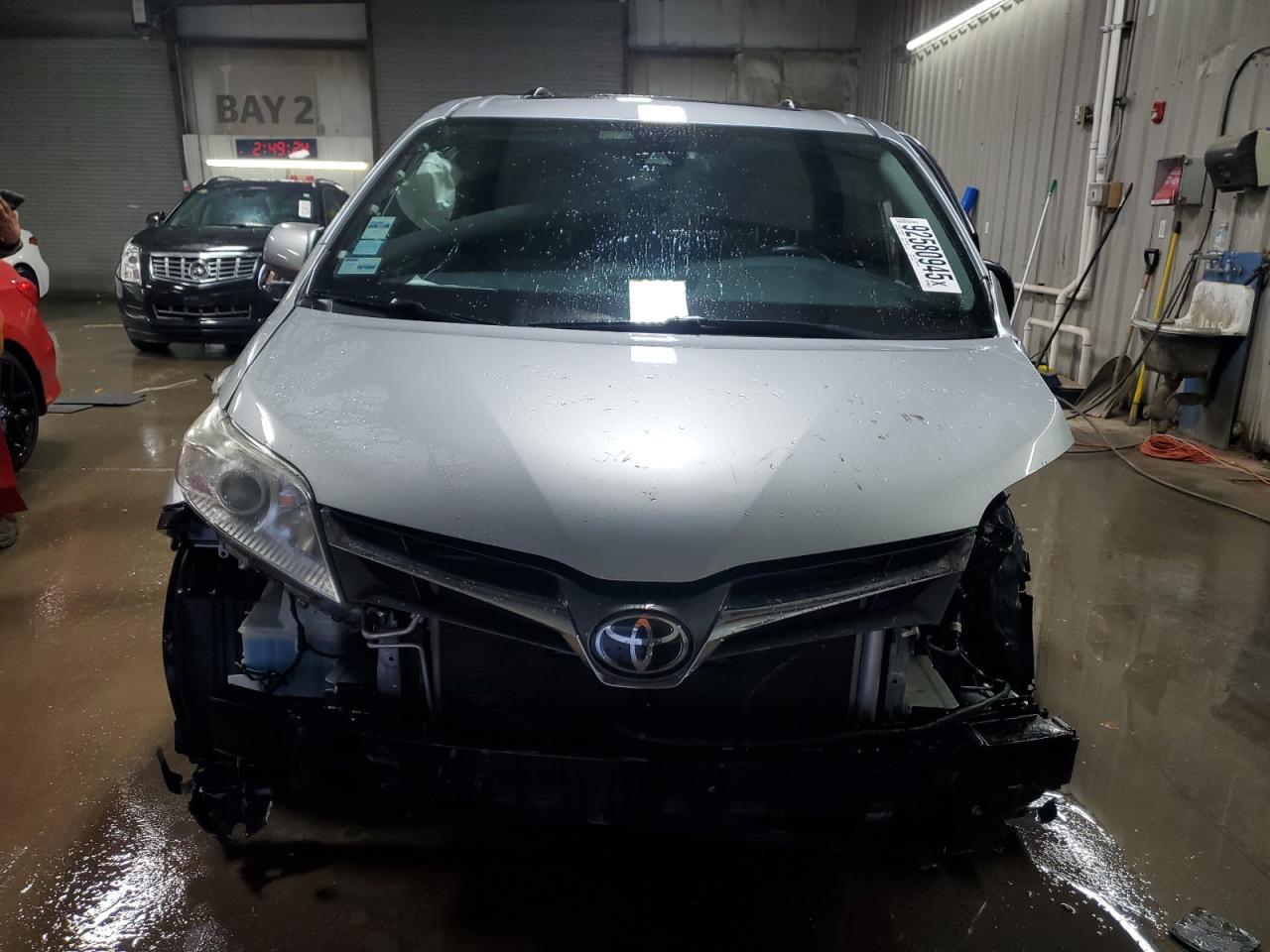 2019 TOYOTA SIENNA