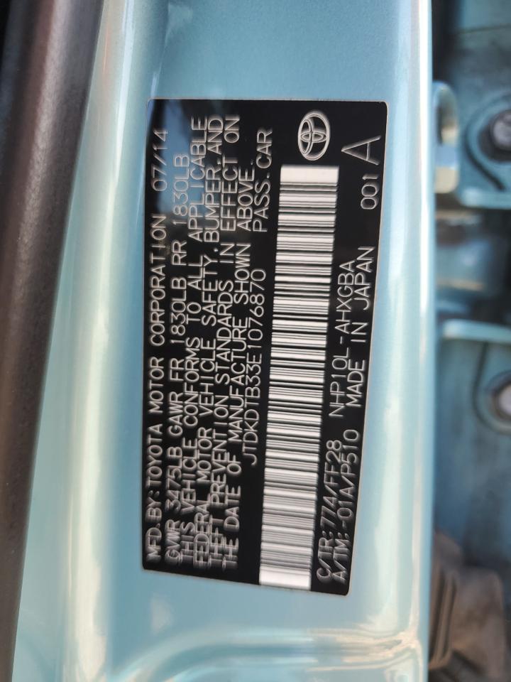 2014 TOYOTA Prius c