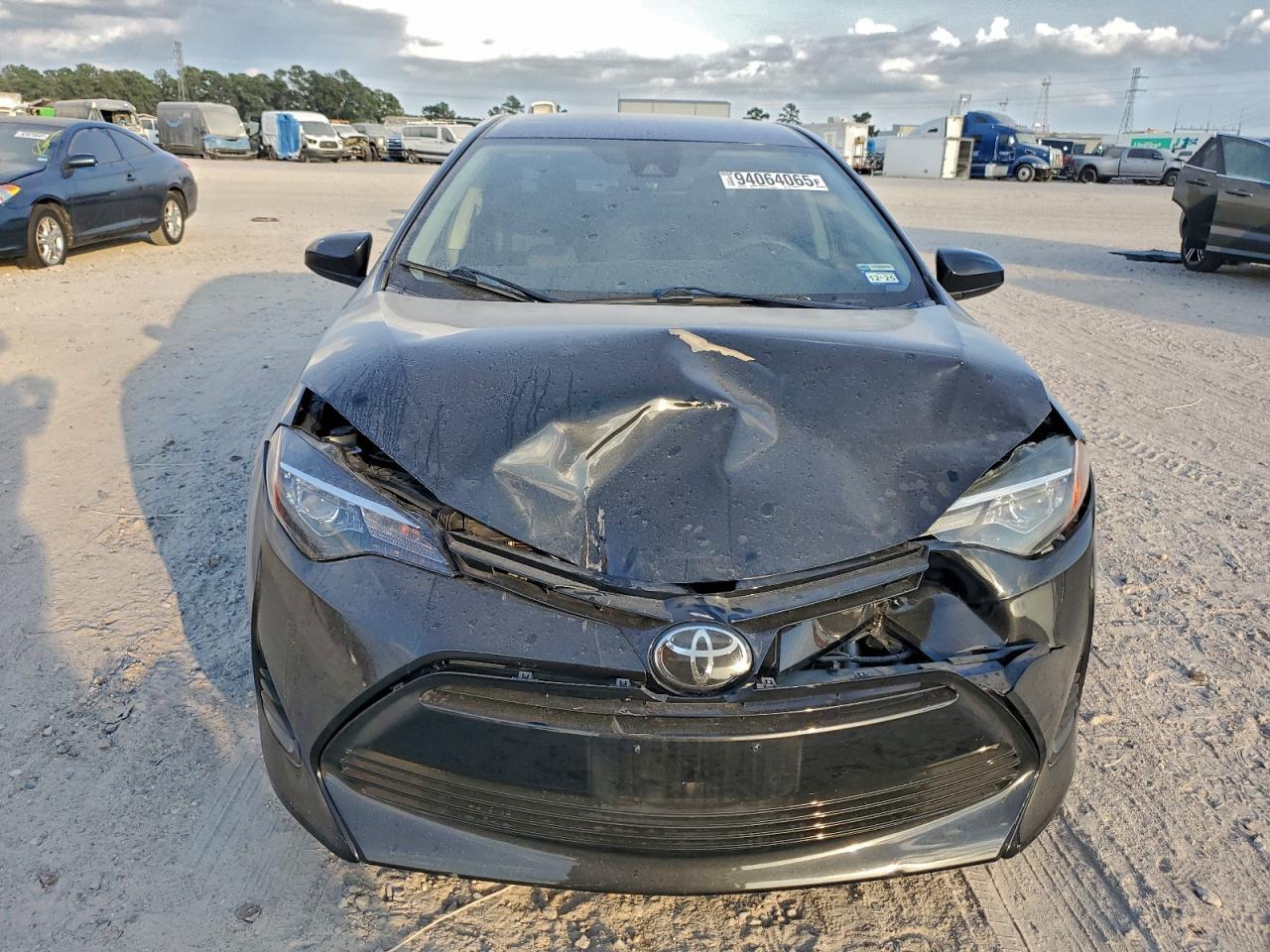 2017 TOYOTA COROLLA