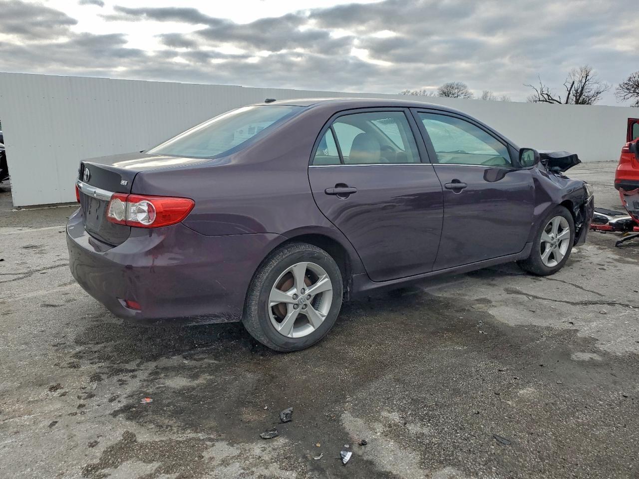 2013 TOYOTA COROLLA
