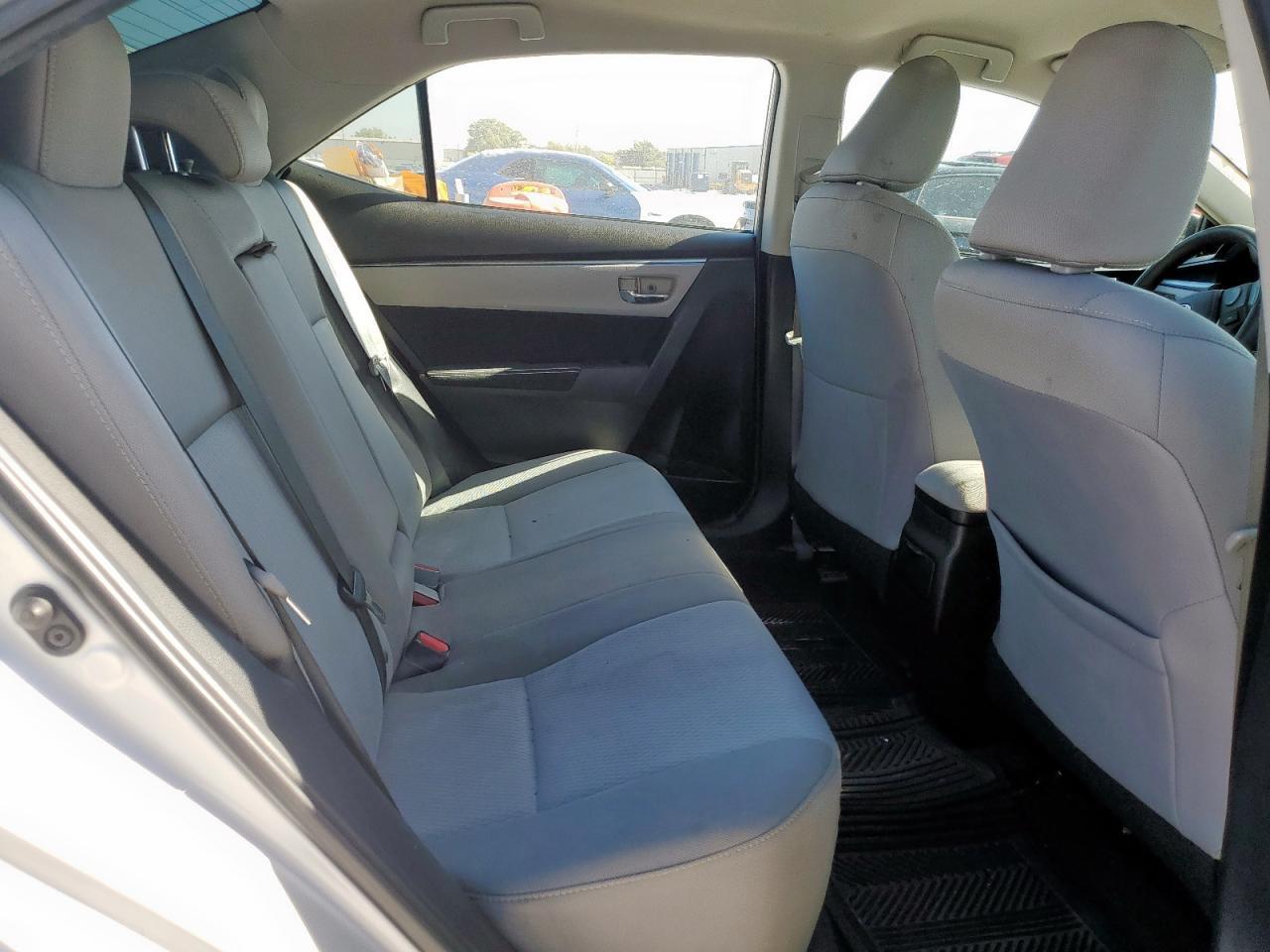 2016 TOYOTA COROLLA