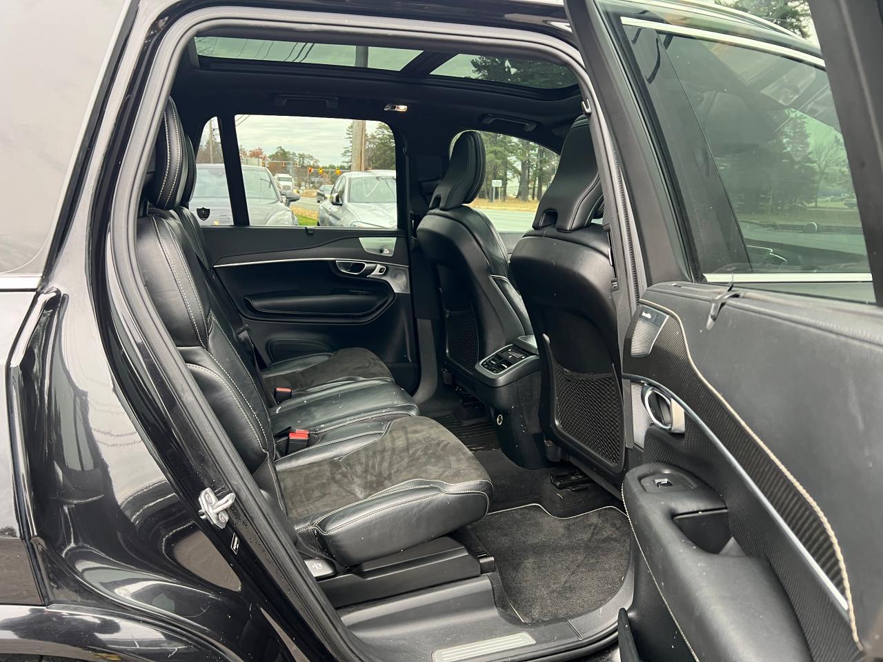 2019 VOLVO XC90