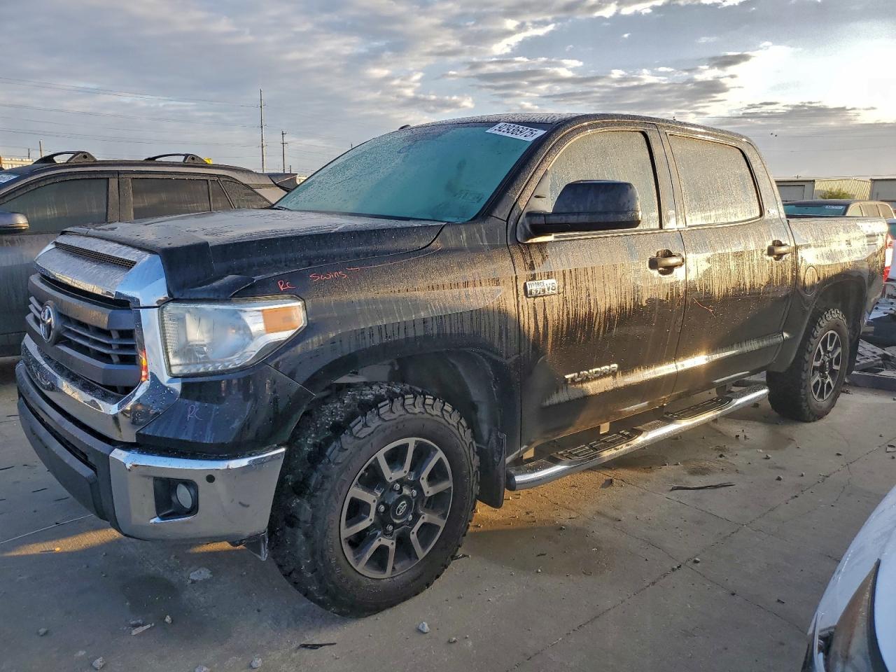 2015 TOYOTA TUNDRA