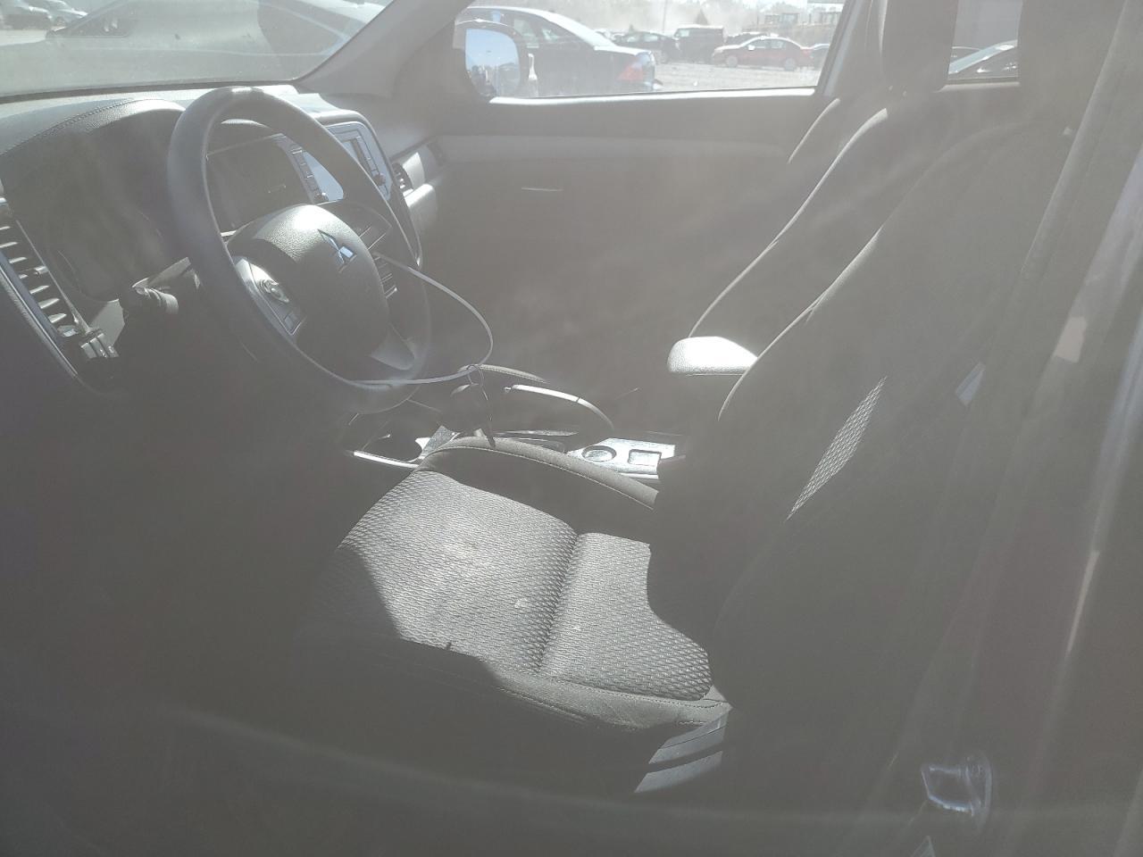 2018 MITSUBISHI outlander