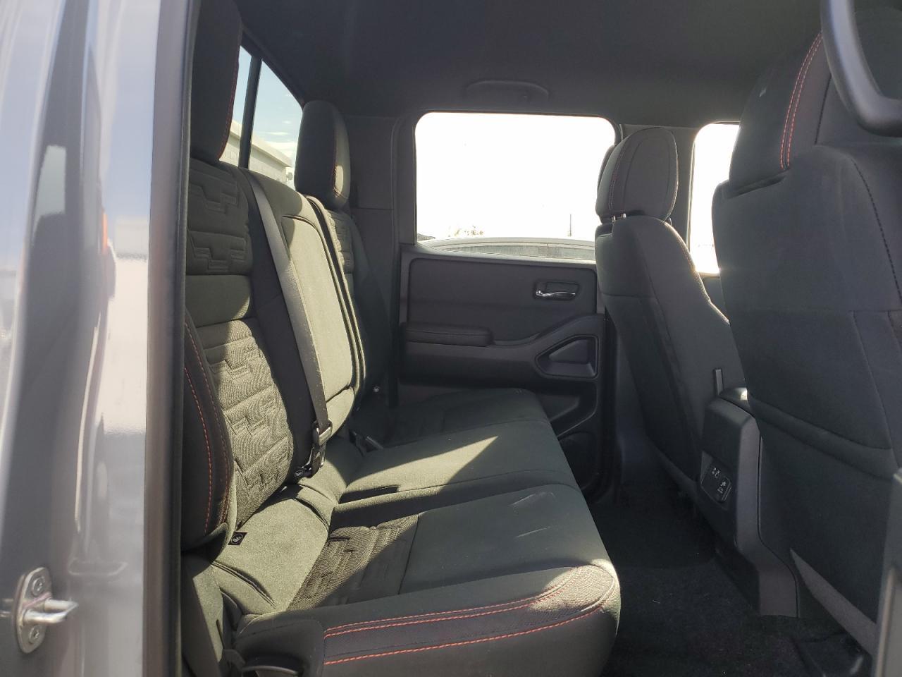 2023 NISSAN Frontier
