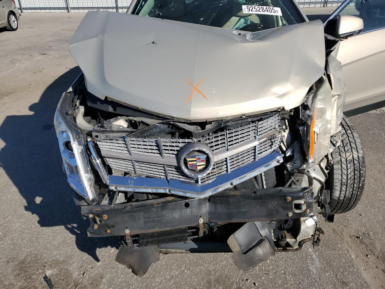 2010 CADILLAC SRX