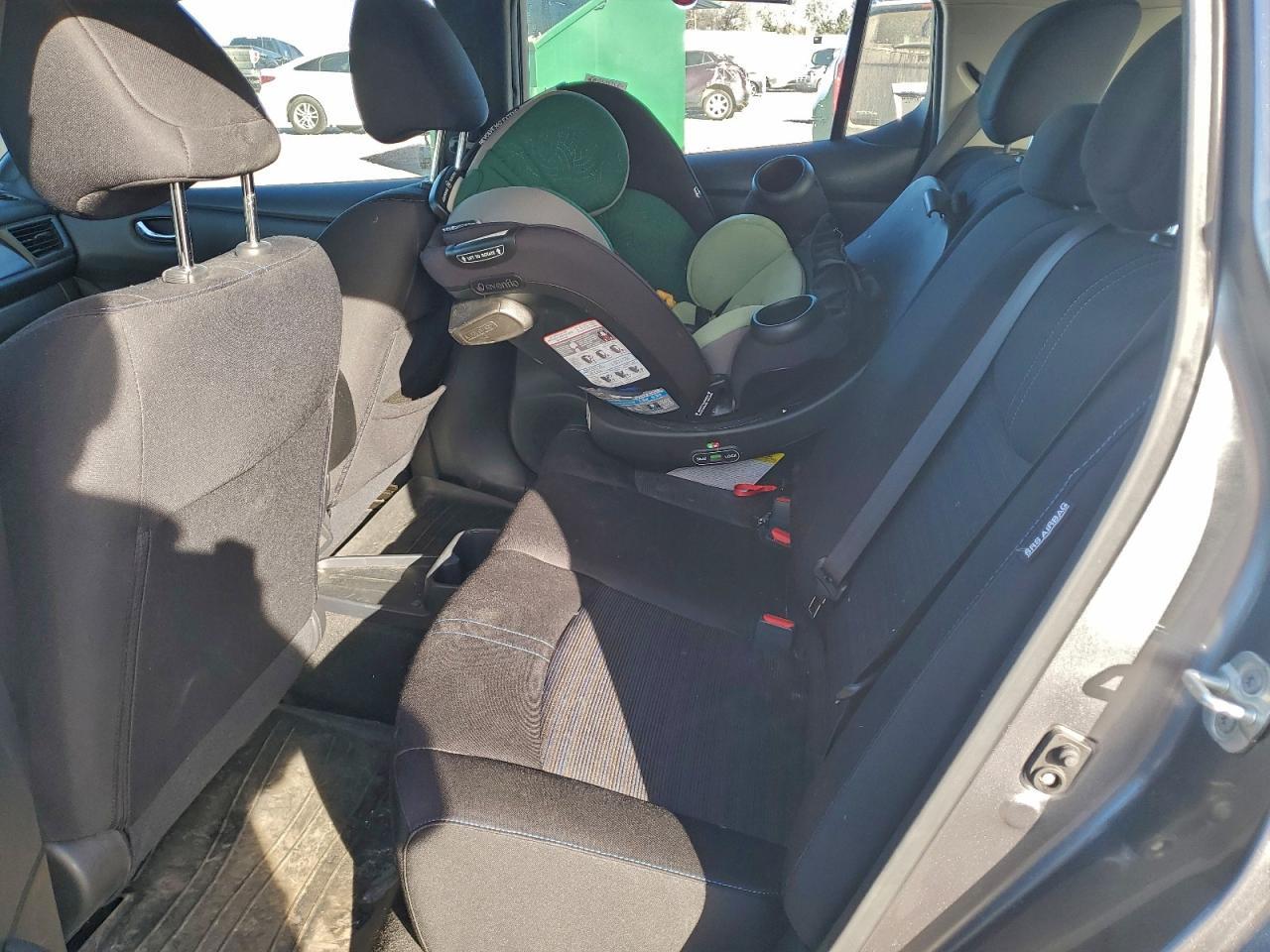 2020 NISSAN LEAF