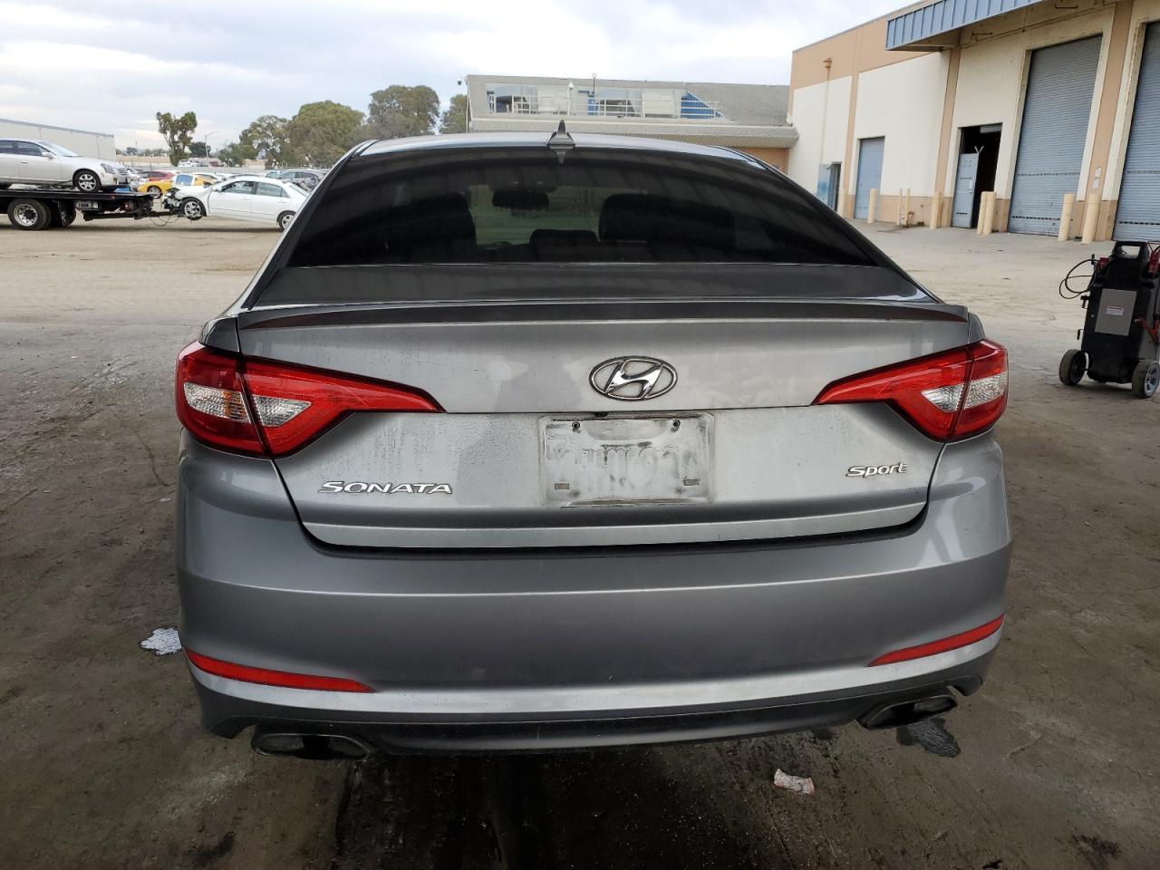 2015 HYUNDAI SONATA