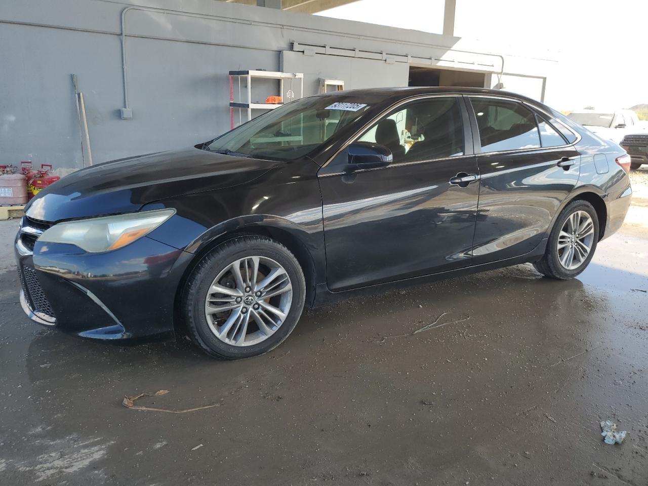 2015 TOYOTA CAMRY