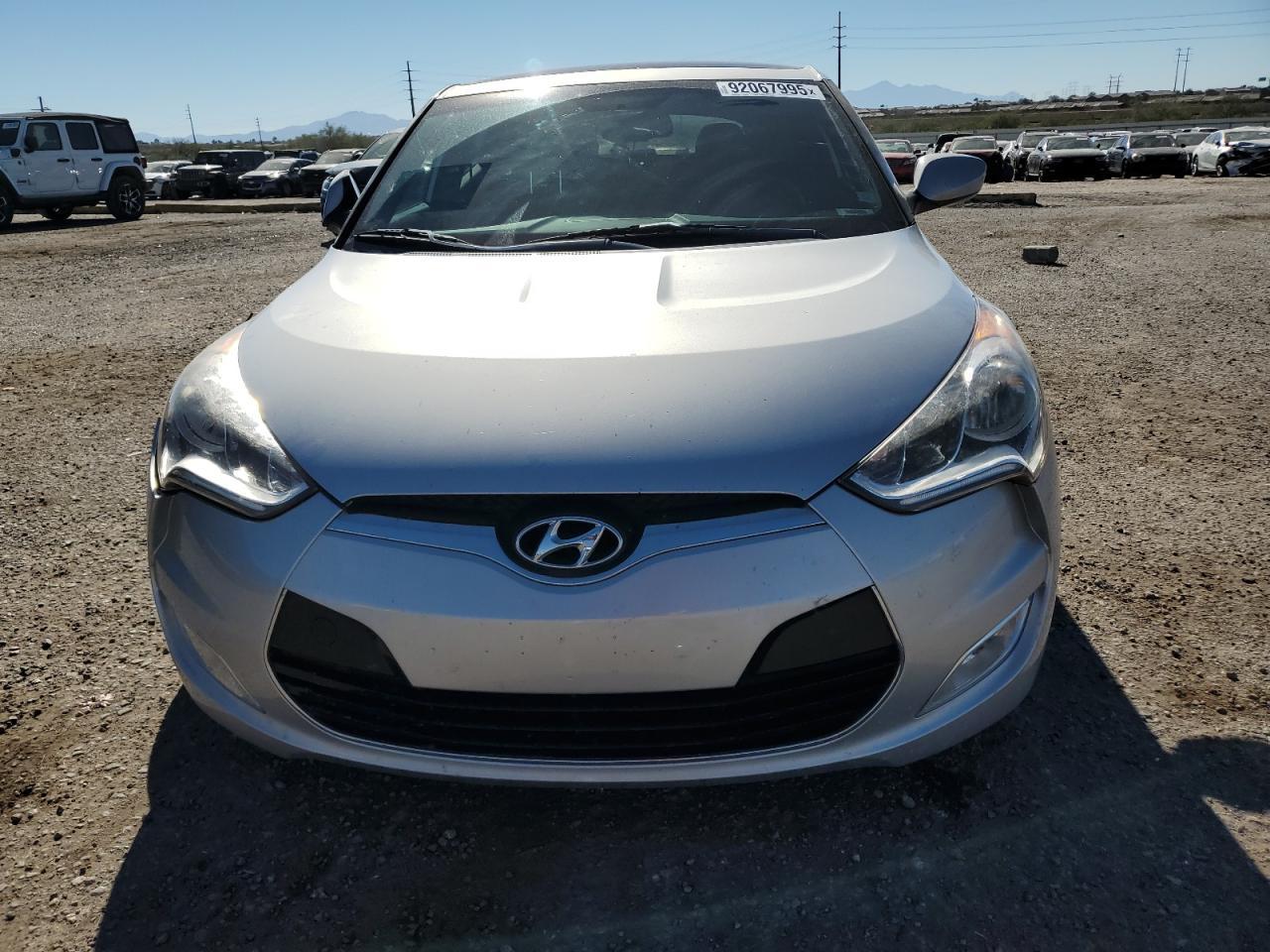 2017 HYUNDAI VELOSTER