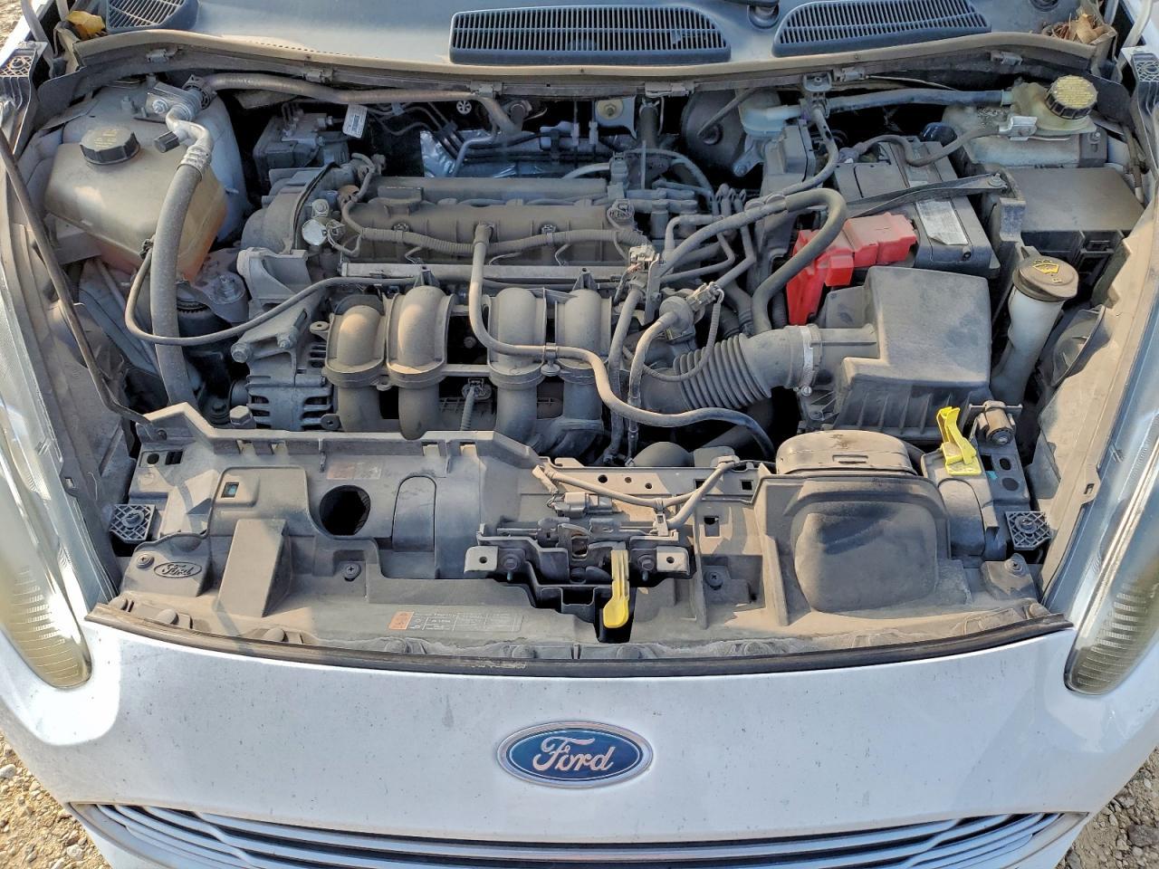 2015 FORD Fiesta