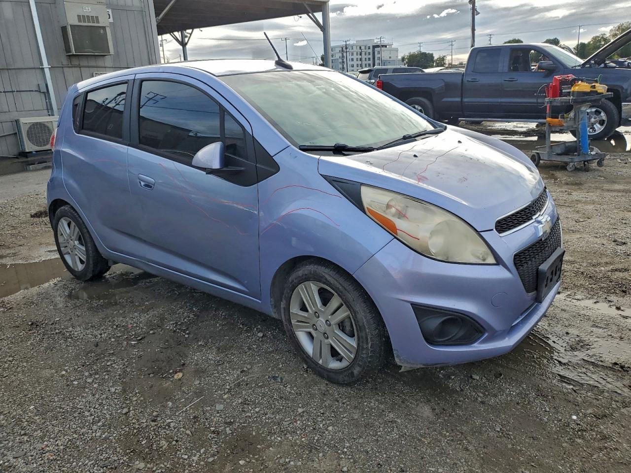 2014 CHEVROLET Spark