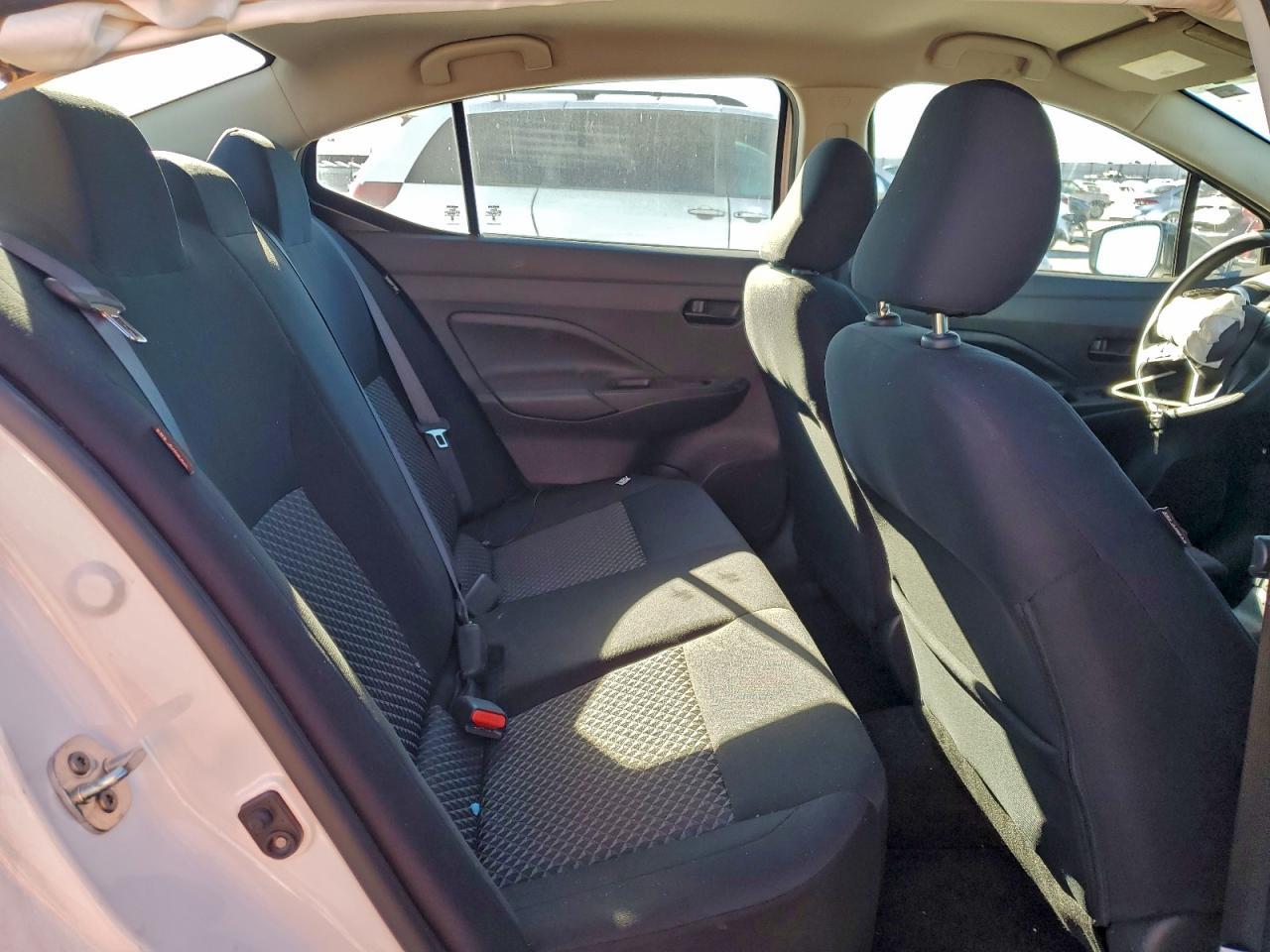 2023 NISSAN VERSA
