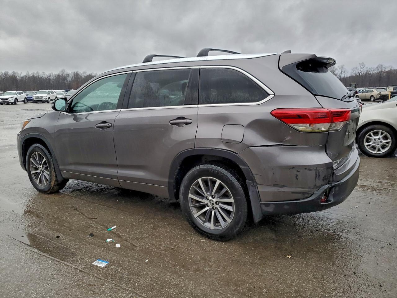 2018 TOYOTA HIGHLANDER