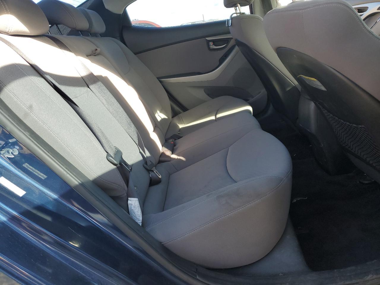 2015 HYUNDAI ELANTRA