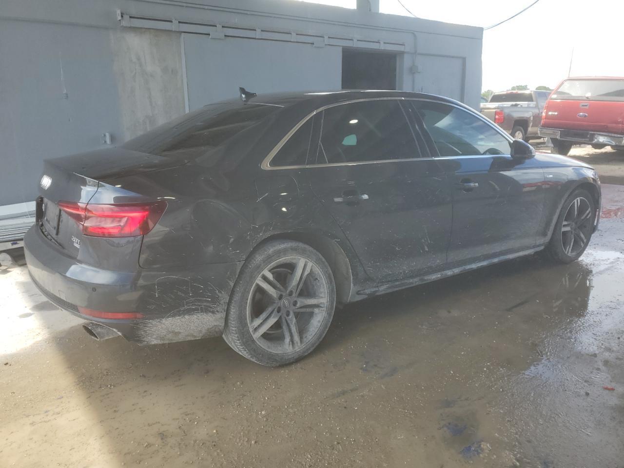 2018 AUDI A4
