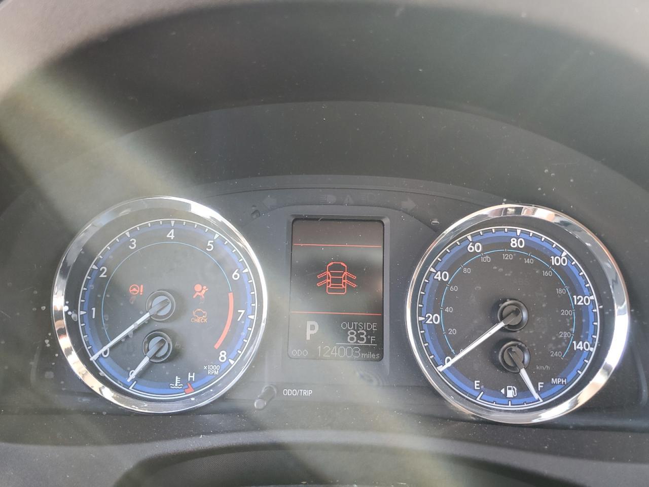 2017 TOYOTA COROLLA