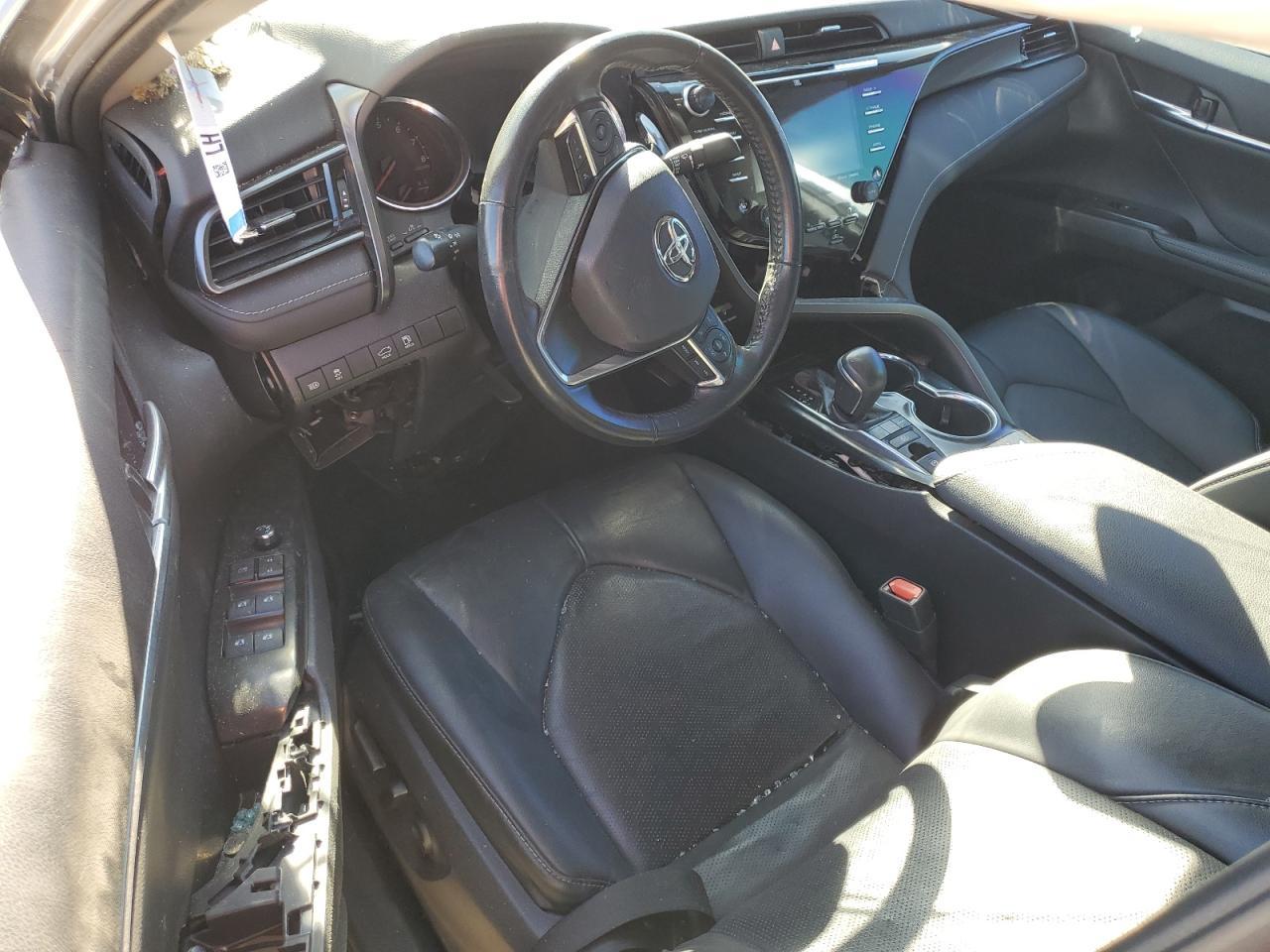 2019 TOYOTA CAMRY