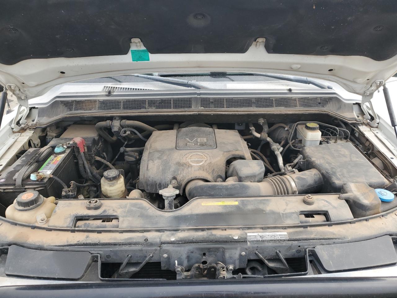 2011 NISSAN Titan