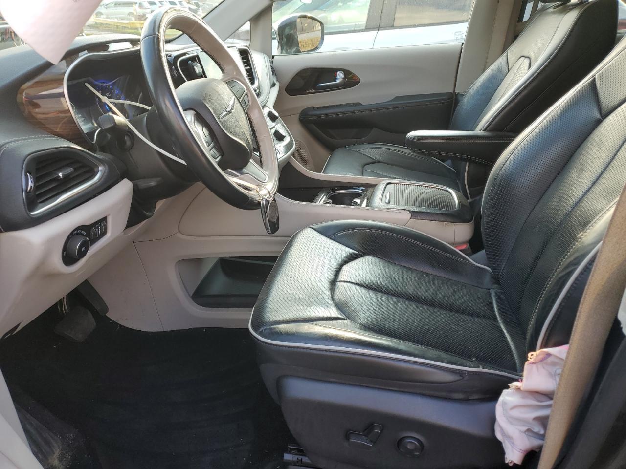 2021 CHRYSLER Pacifica