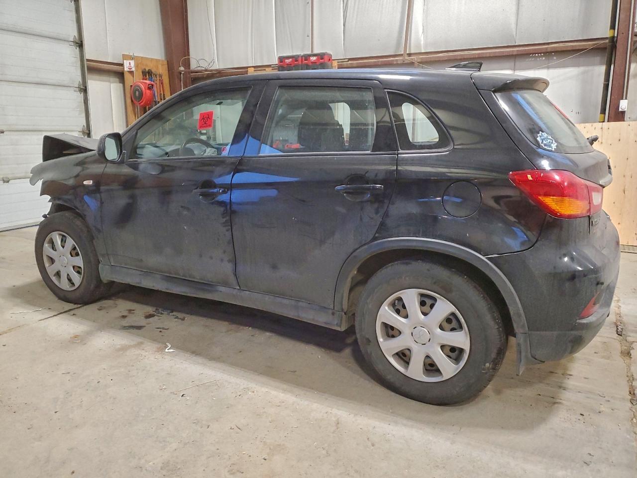 2019 MITSUBISHI RVR