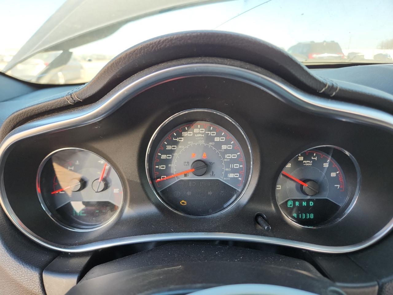 2014 DODGE Avenger