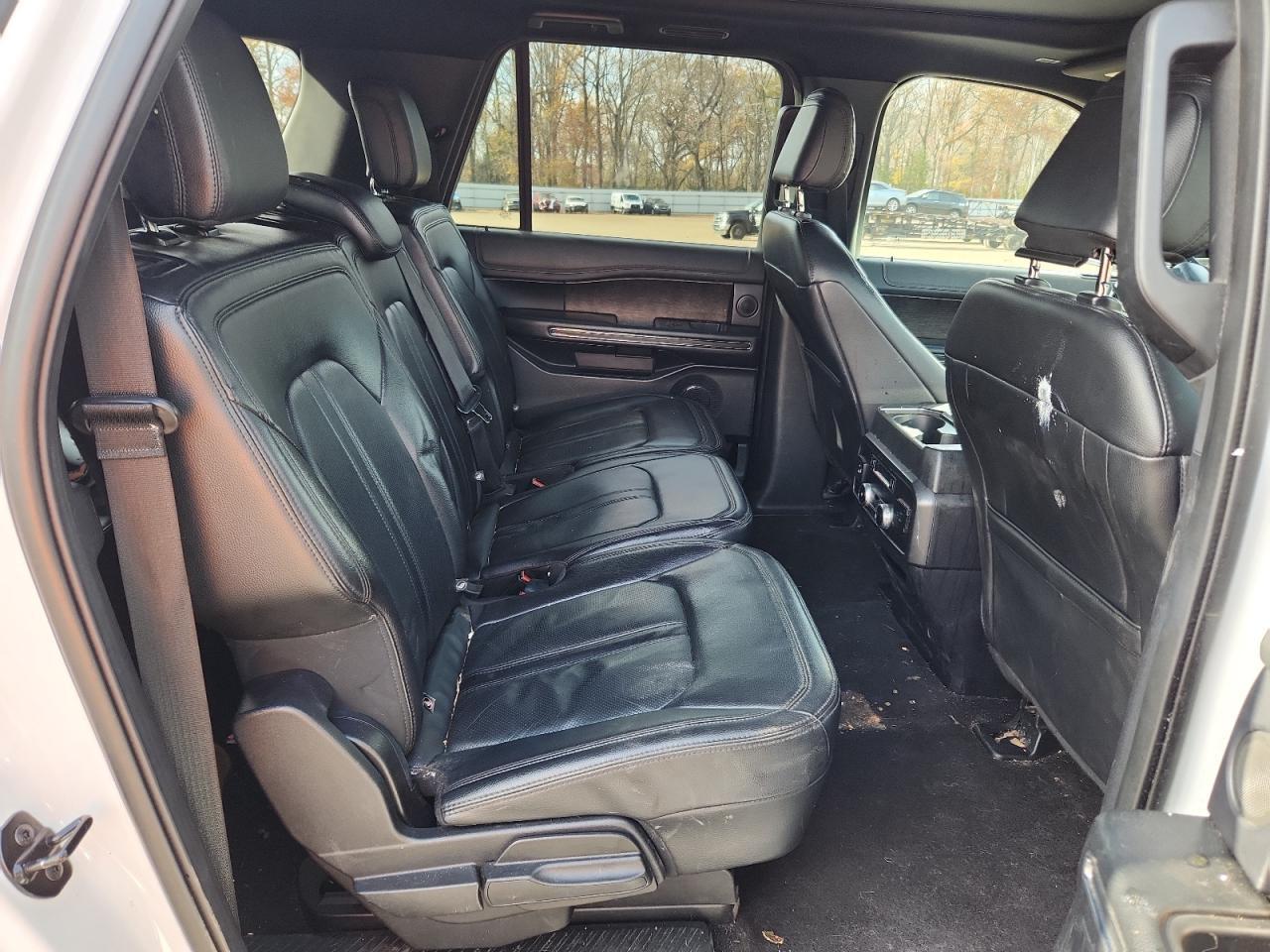 2021 FORD Expedition