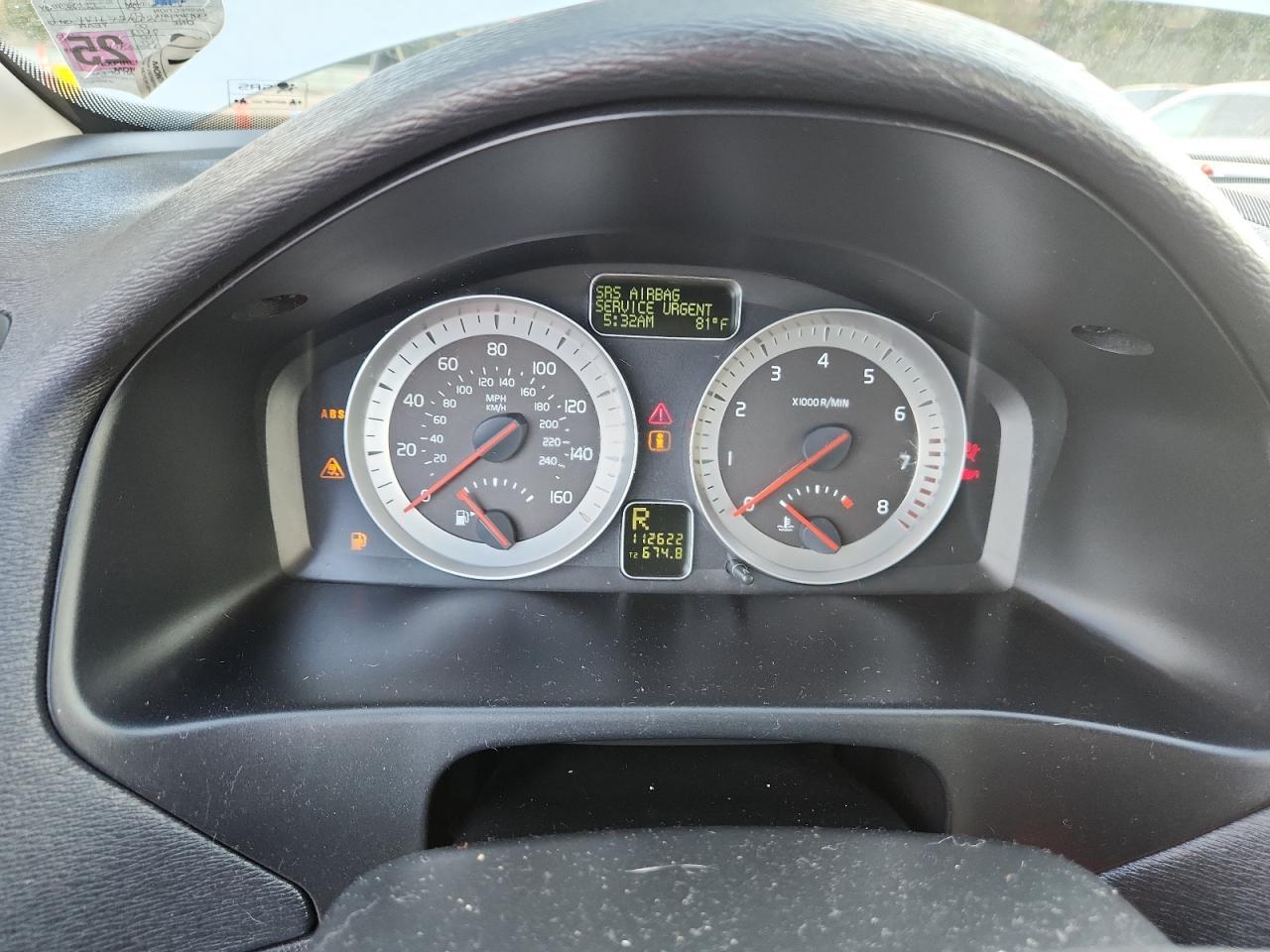 2013 VOLVO C70