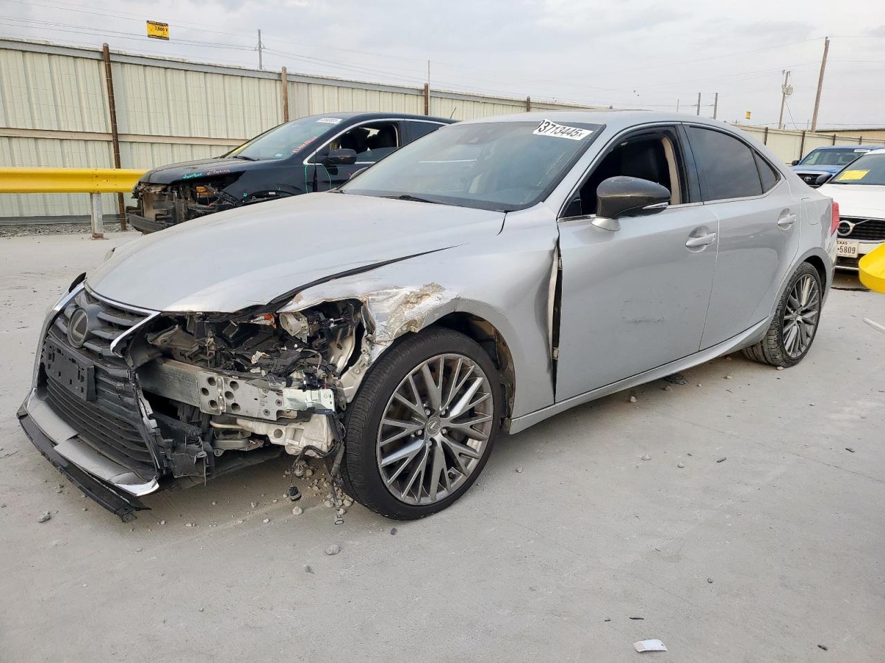 2017 LEXUS IS 200t