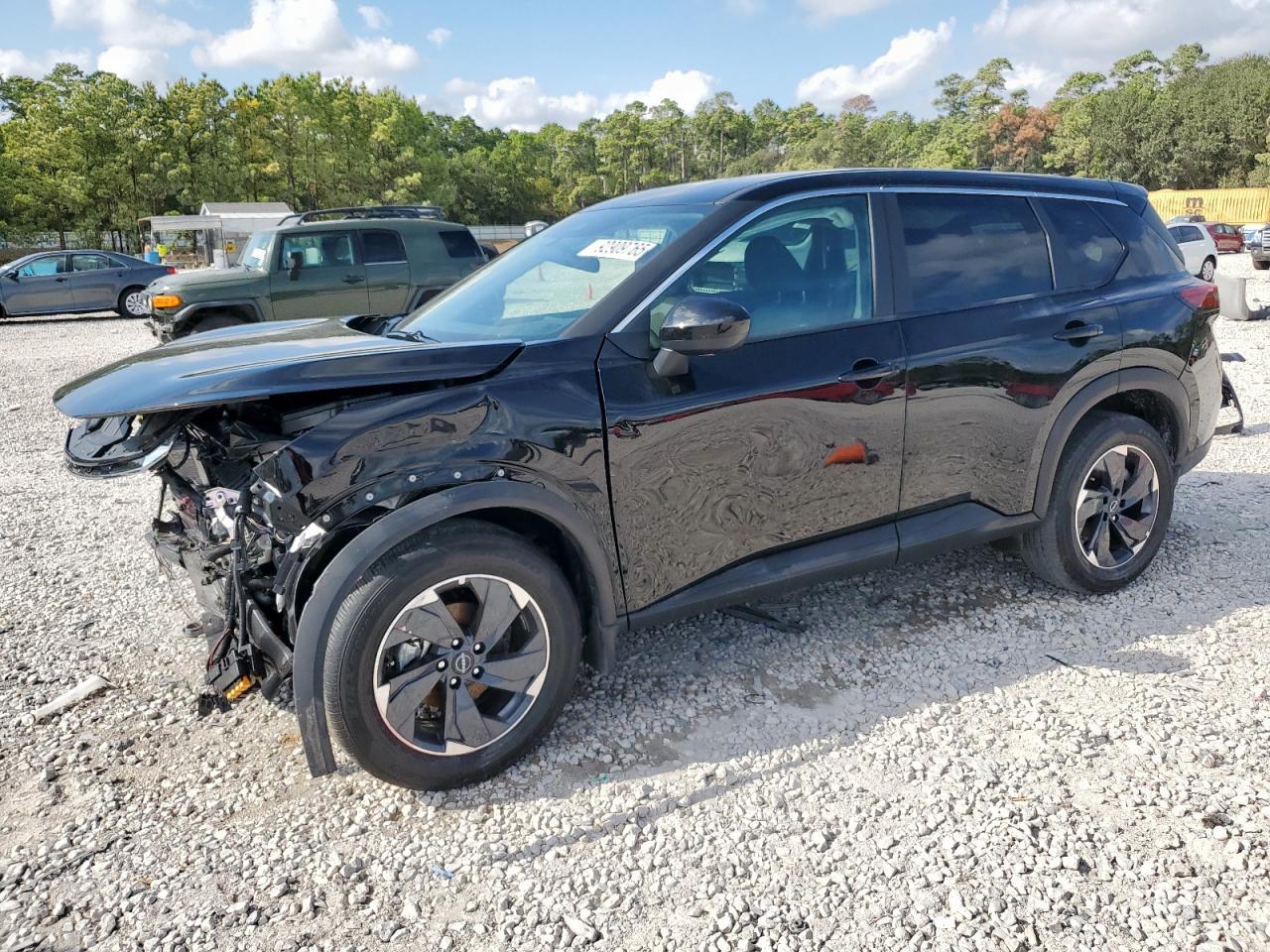 2025 NISSAN ROGUE