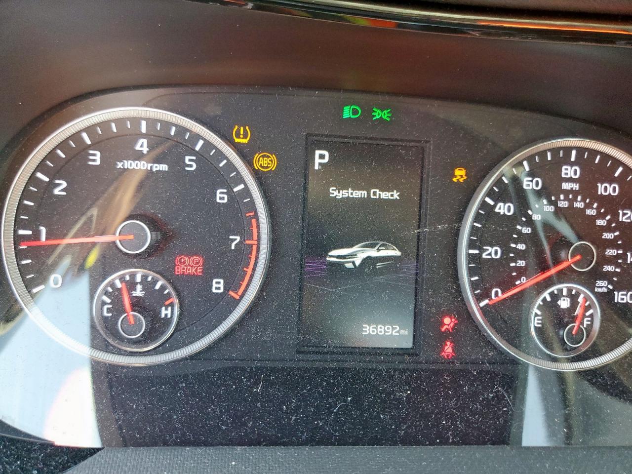 2022 KIA K5
