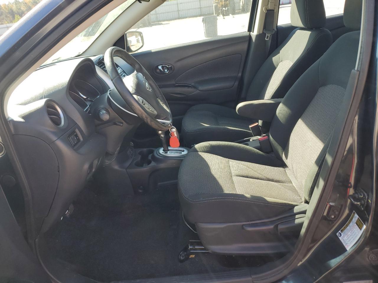 2017 NISSAN VERSA