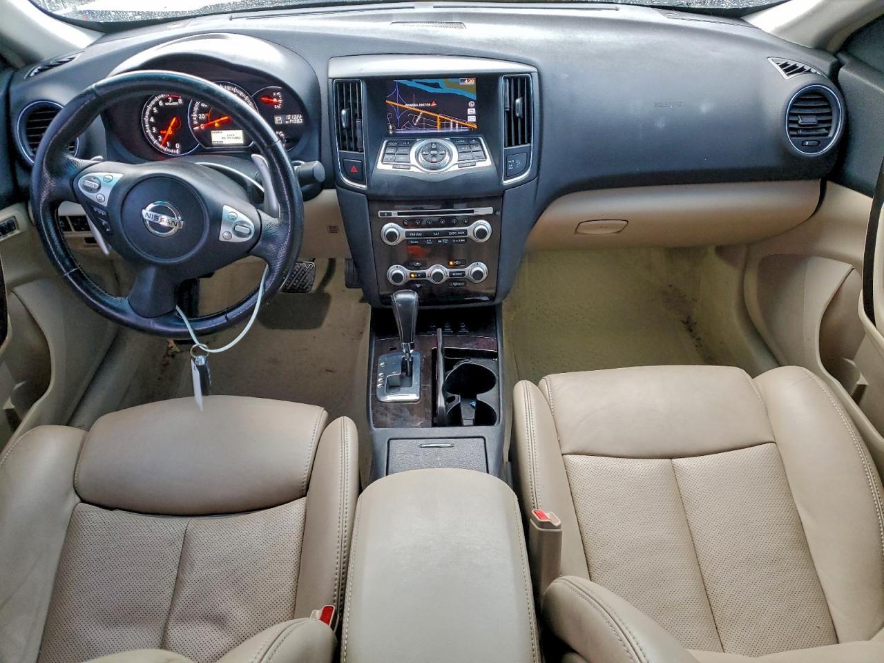 2012 NISSAN Maxima