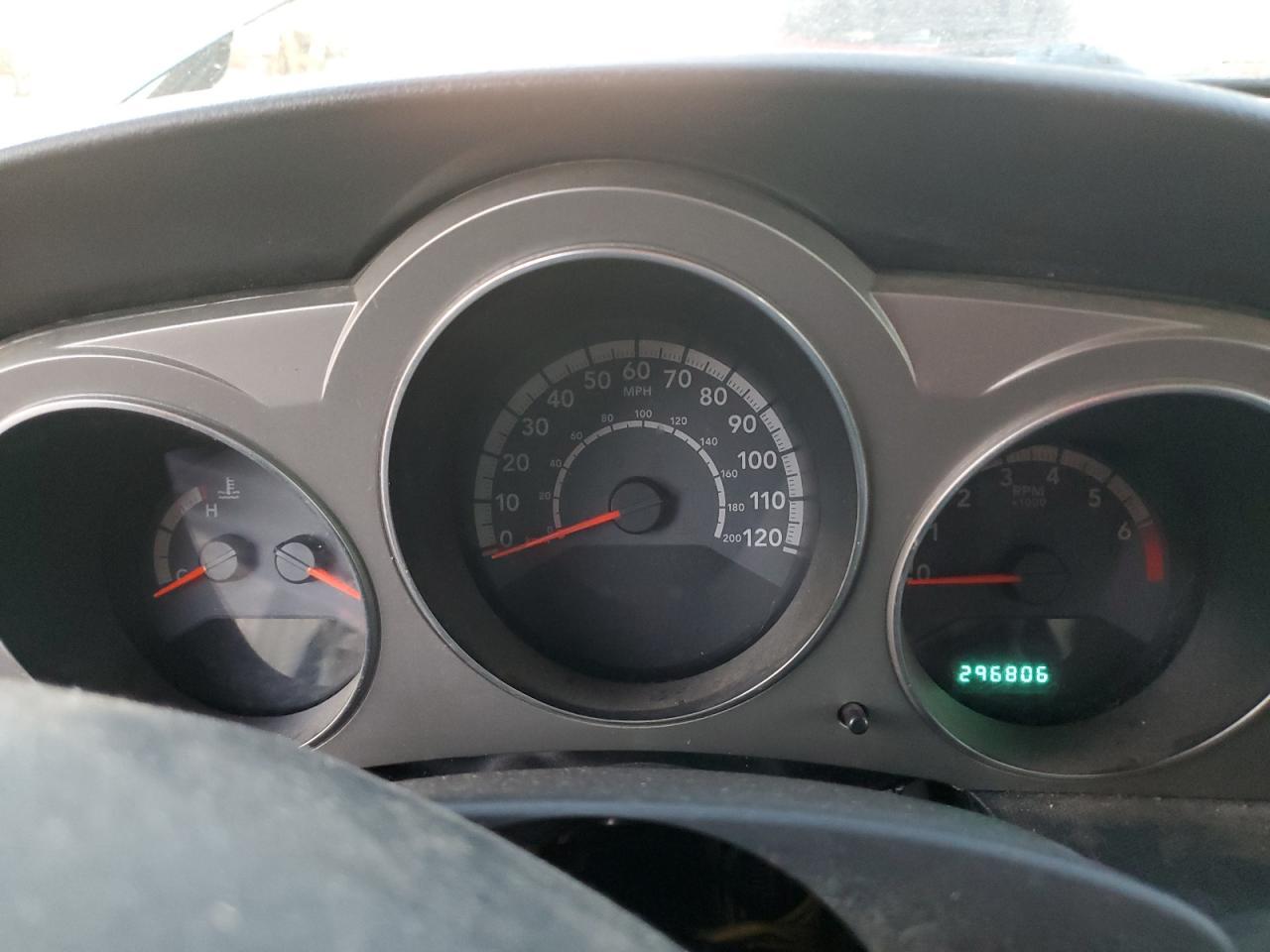 2010 DODGE Avenger