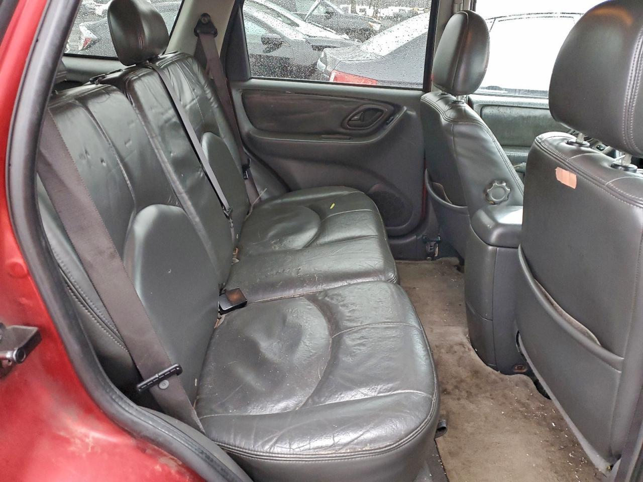 2005 MAZDA Tribute
