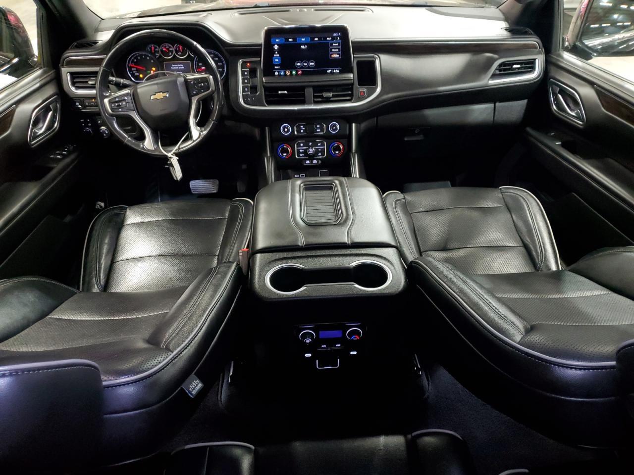 2021 CHEVROLET Suburban