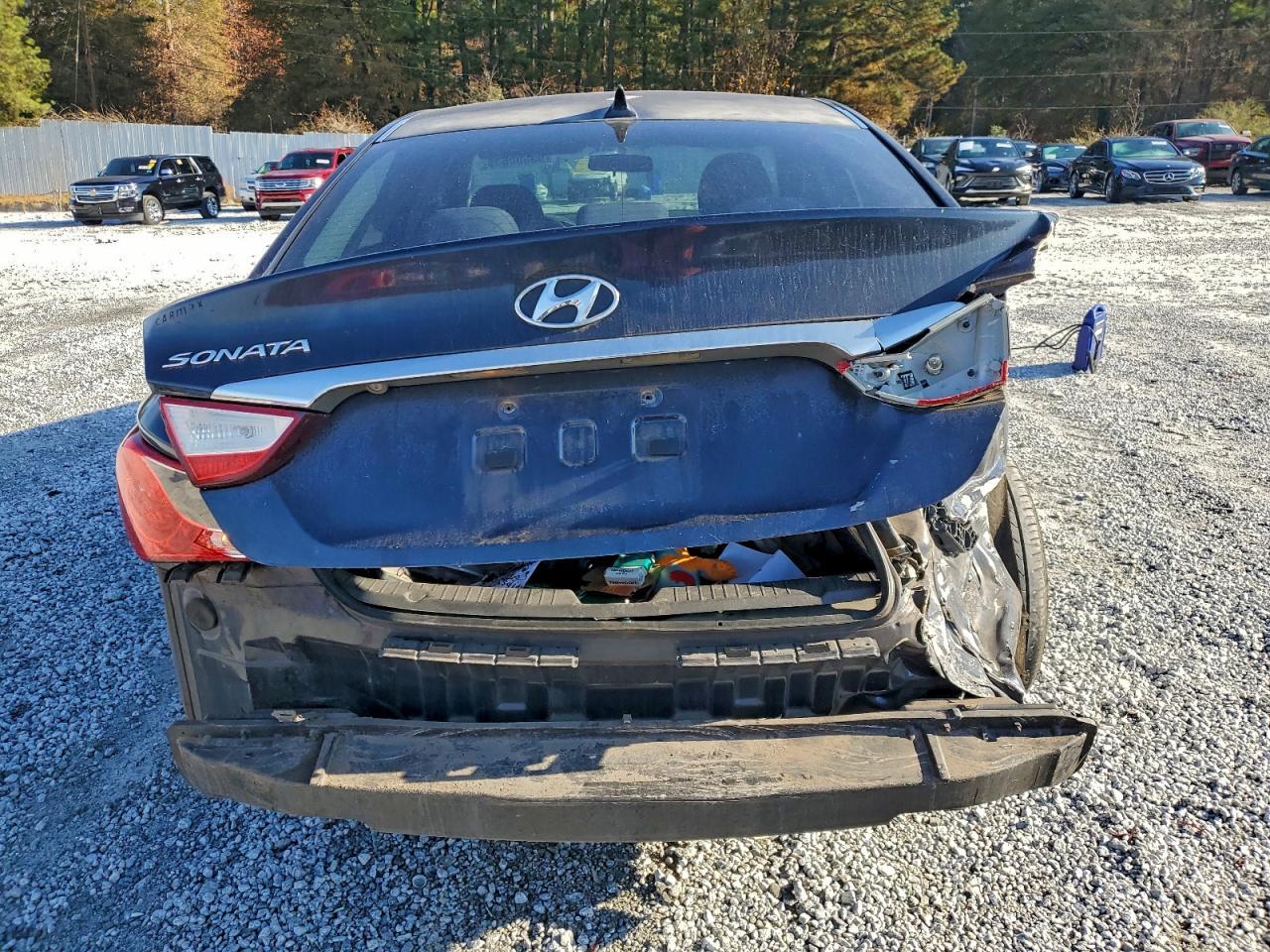 2011 HYUNDAI SONATA