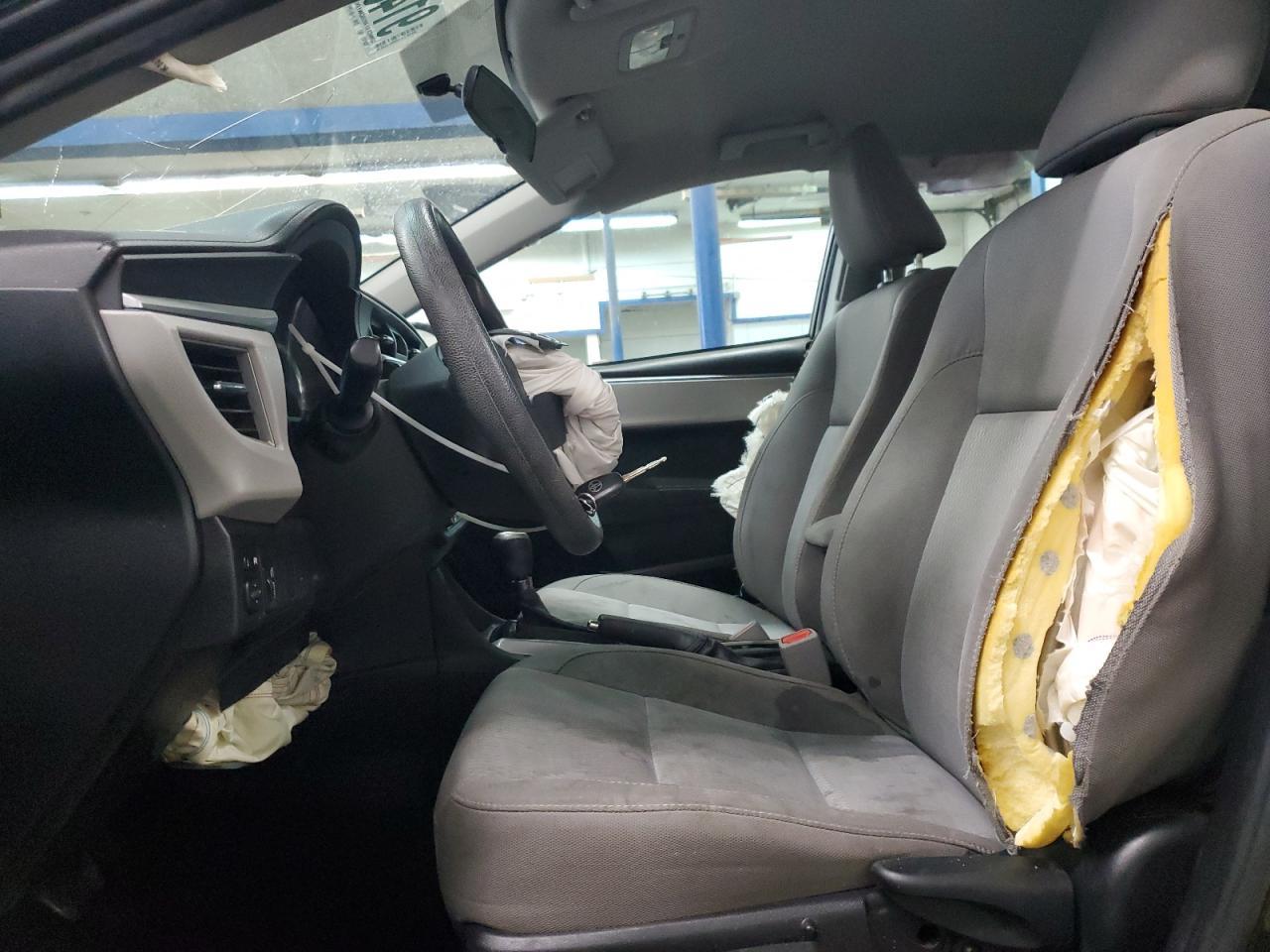 2016 TOYOTA COROLLA