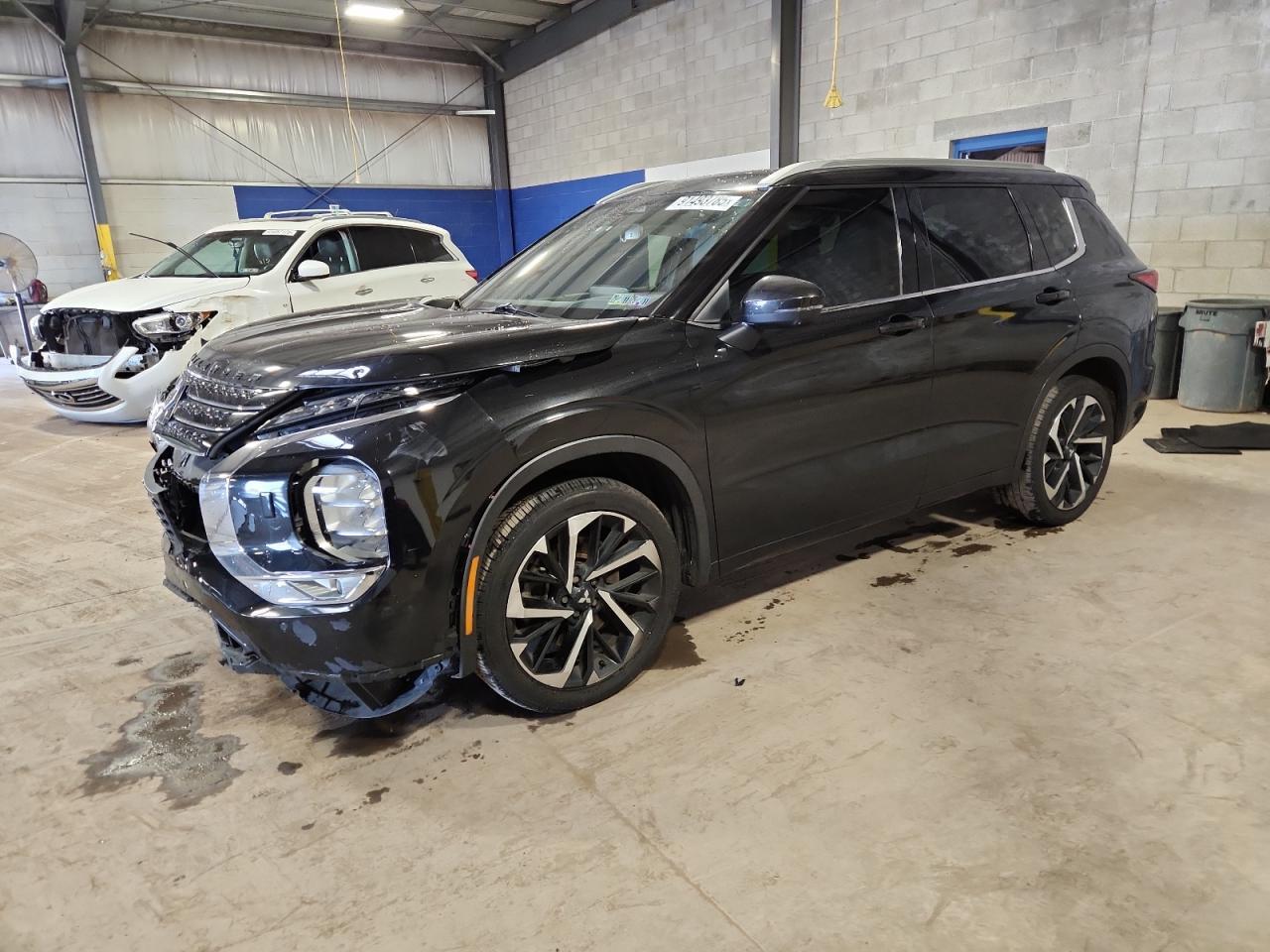 2022 MITSUBISHI outlander