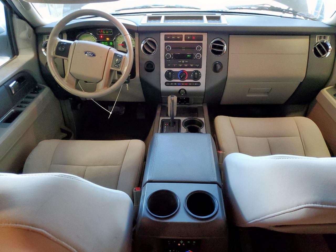 2014 FORD Expedition