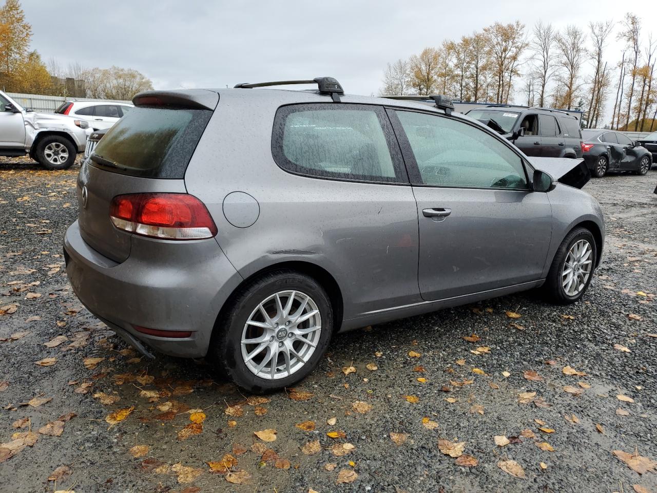 2012 VOLKSWAGEN GOLF