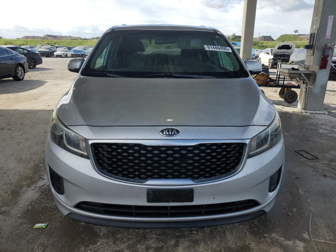 2015 KIA SEDONA
