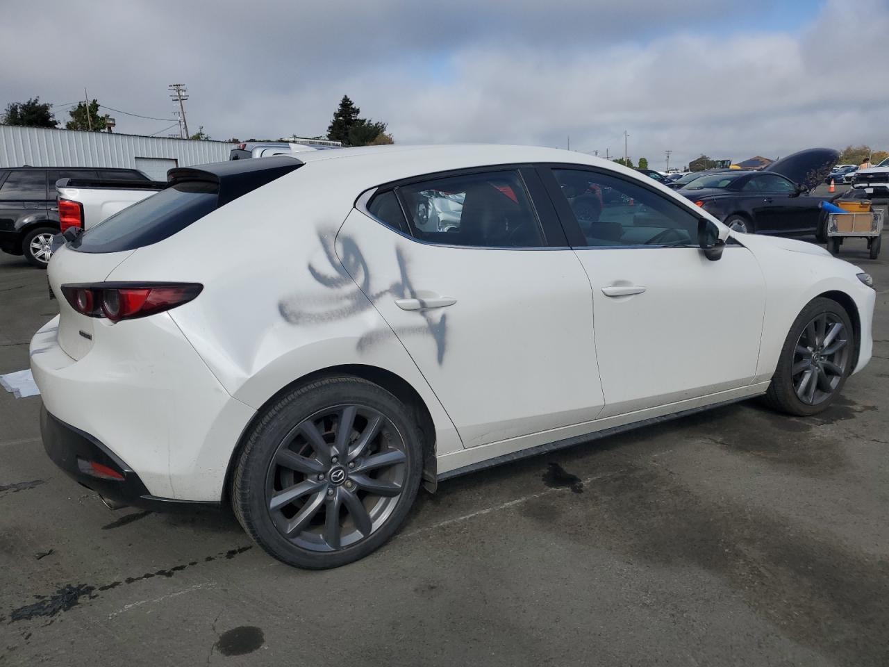 2019 MAZDA 3