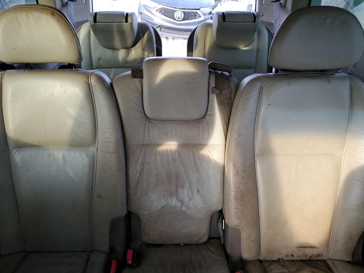 2011 VOLVO XC90