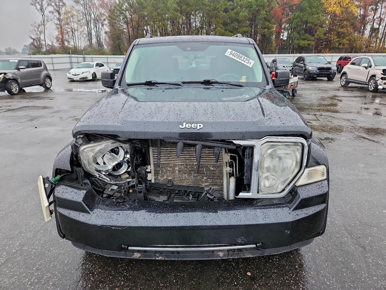 2009 JEEP Liberty