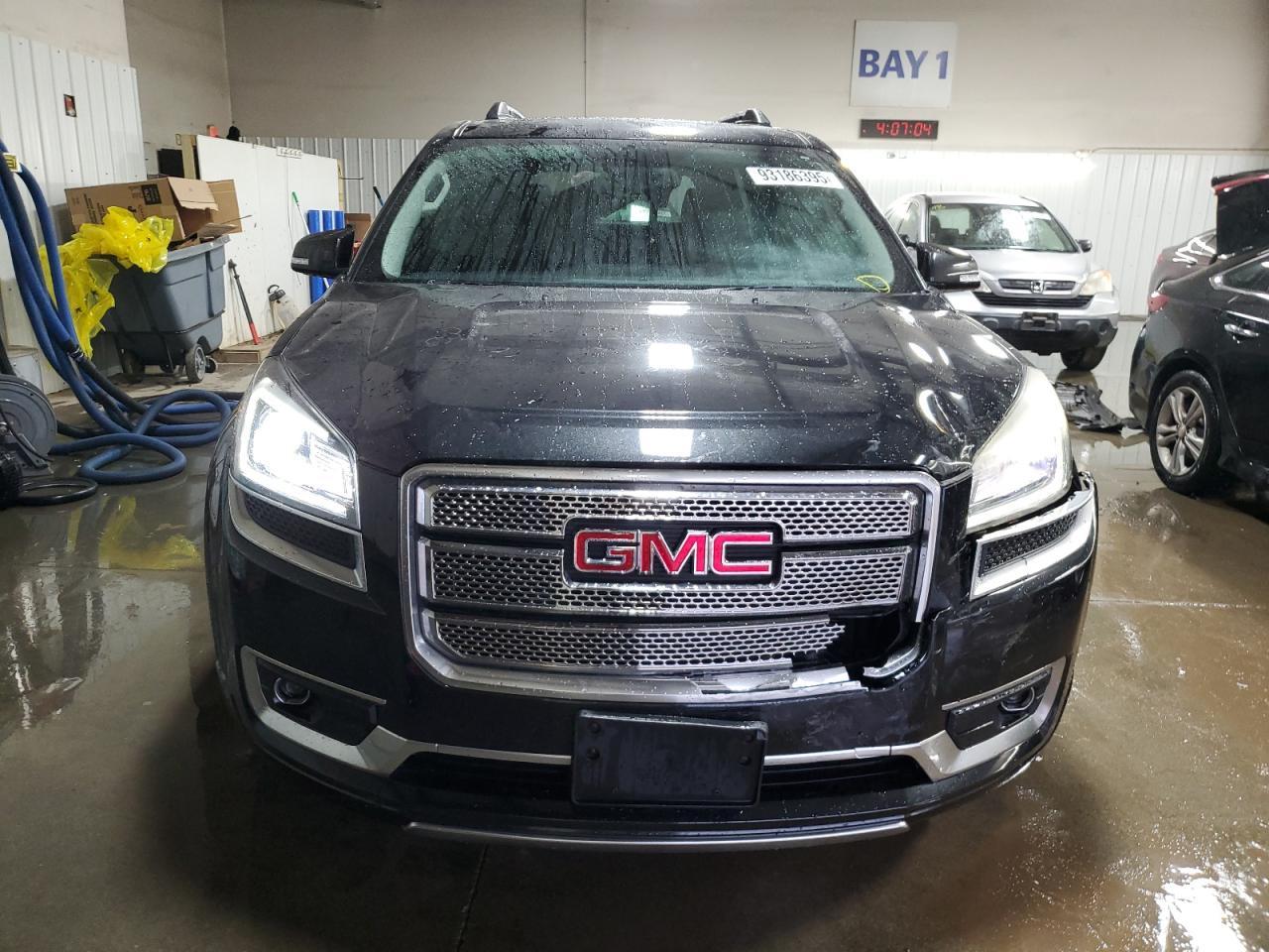 2013 GMC ACADIA