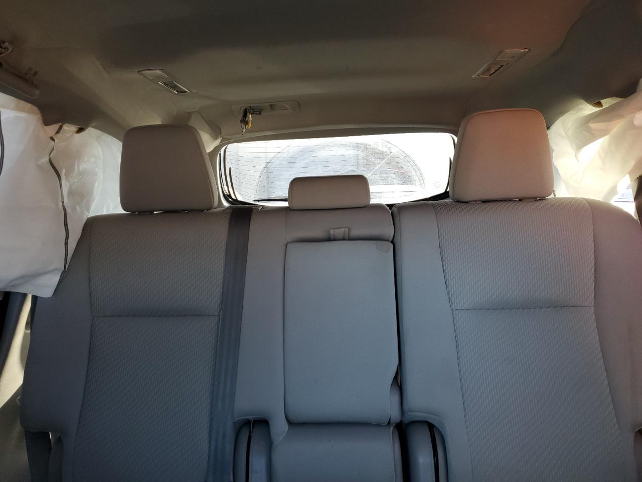 2014 TOYOTA HIGHLANDER