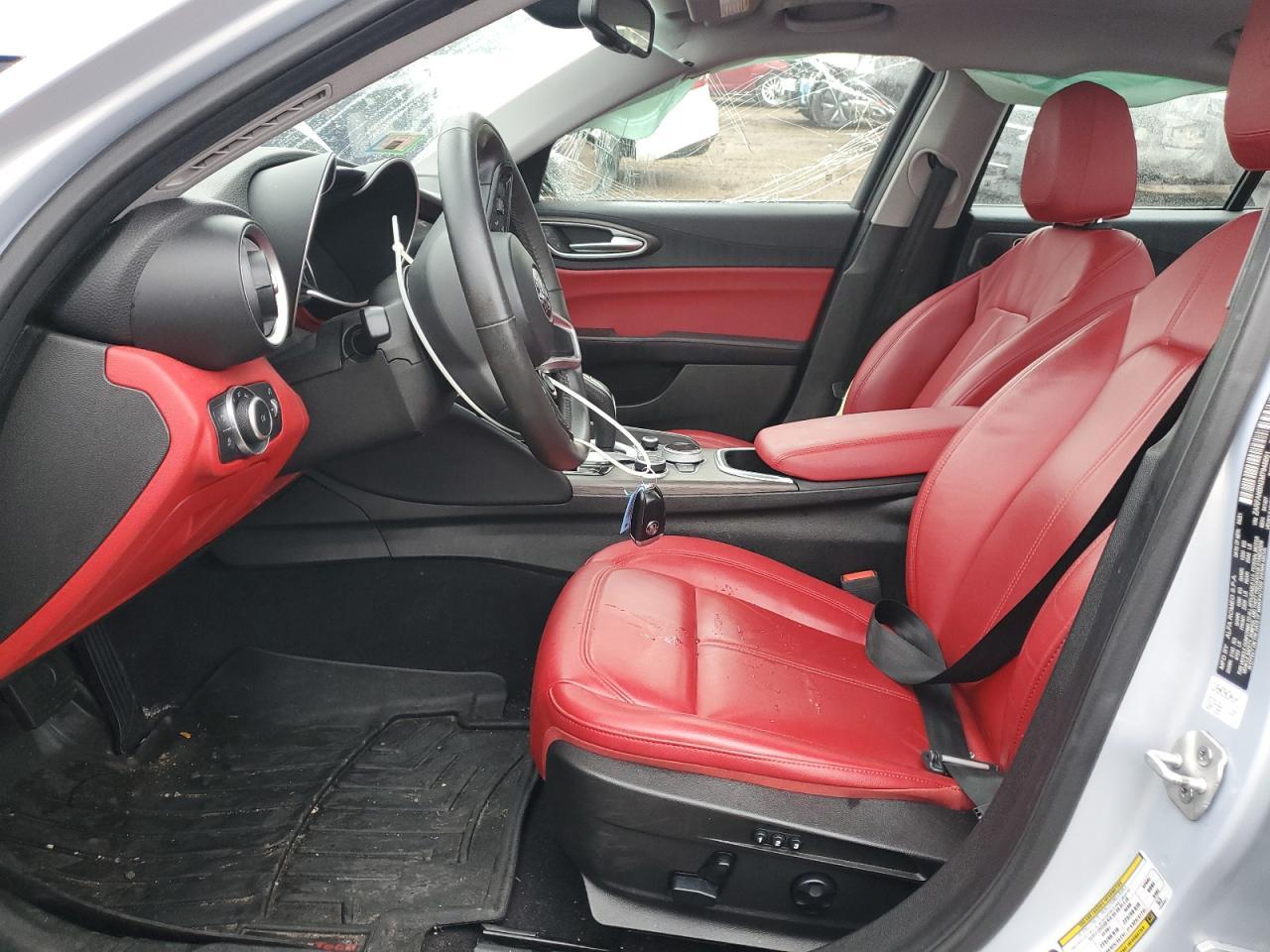 2021 ALFA ROMEO Giulia