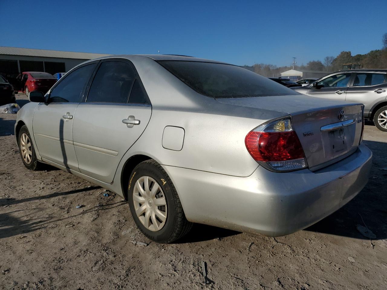 2005 TOYOTA CAMRY